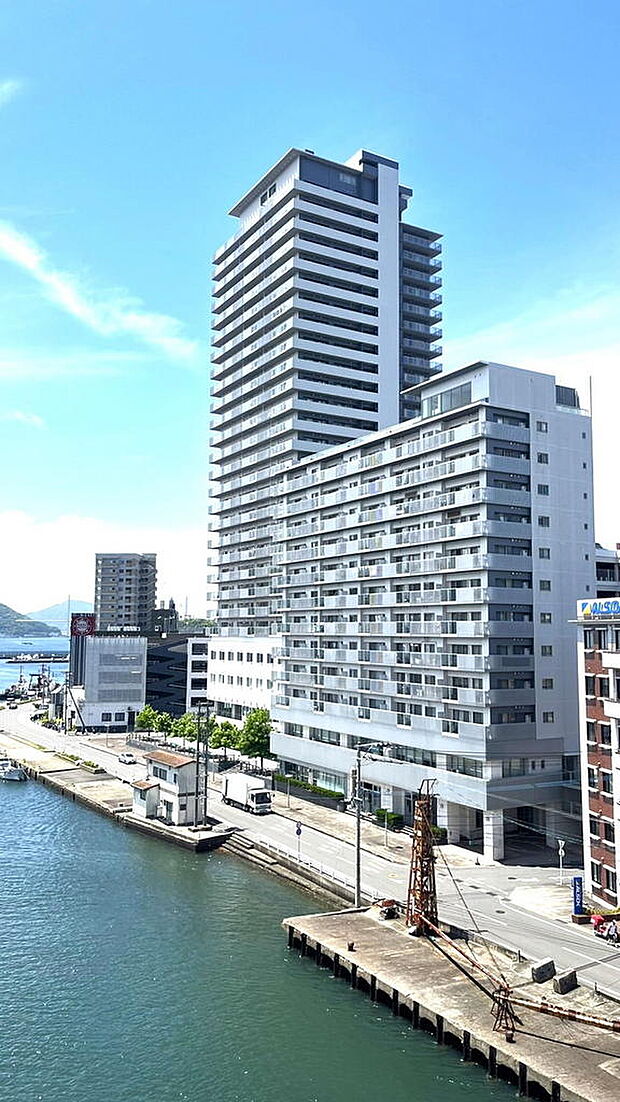 タワーシティ長崎イーストコート(3LDK) 14階の外観