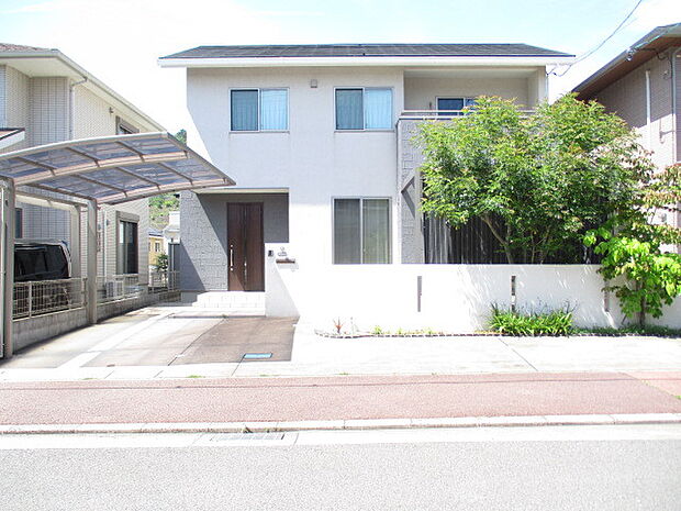 和歌山市栄谷中古一戸建住宅(3SLDK)の外観