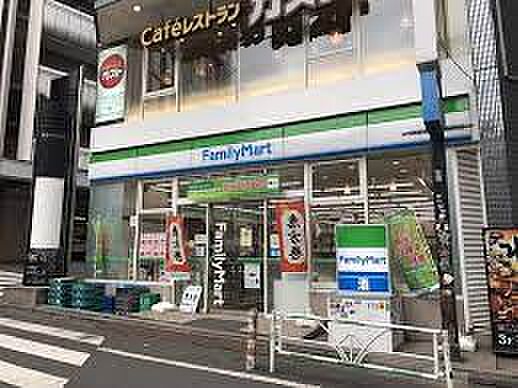 ファミリーマート渋谷東急本店前店