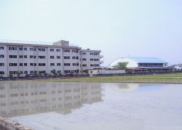 岡山市立陵南小学校（1458m）