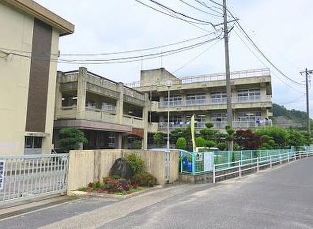 岡山市立香和中学校（3129m）