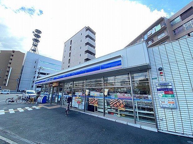 ローソン堺大浜店 徒歩3分。 190m