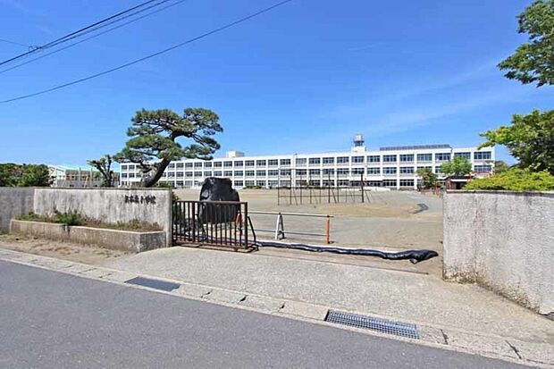 東松島市立矢本東小学校　徒歩7分