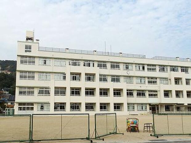 広島市立古田小学校？342m