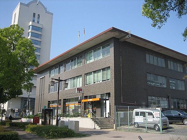 名古屋港郵便局 410m