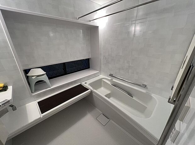 1620サイズのミストサウナ付き浴室。
