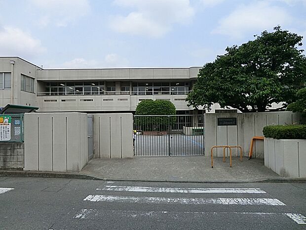 鶴見大学短期大学部附属三松幼稚園1300ｍ