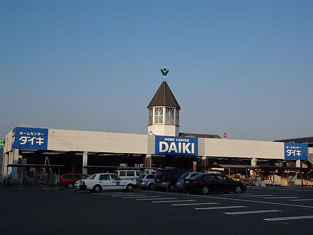 【ホームセンター】DCM　DAIKI(DCMダイキ)　宇品店まで665ｍ