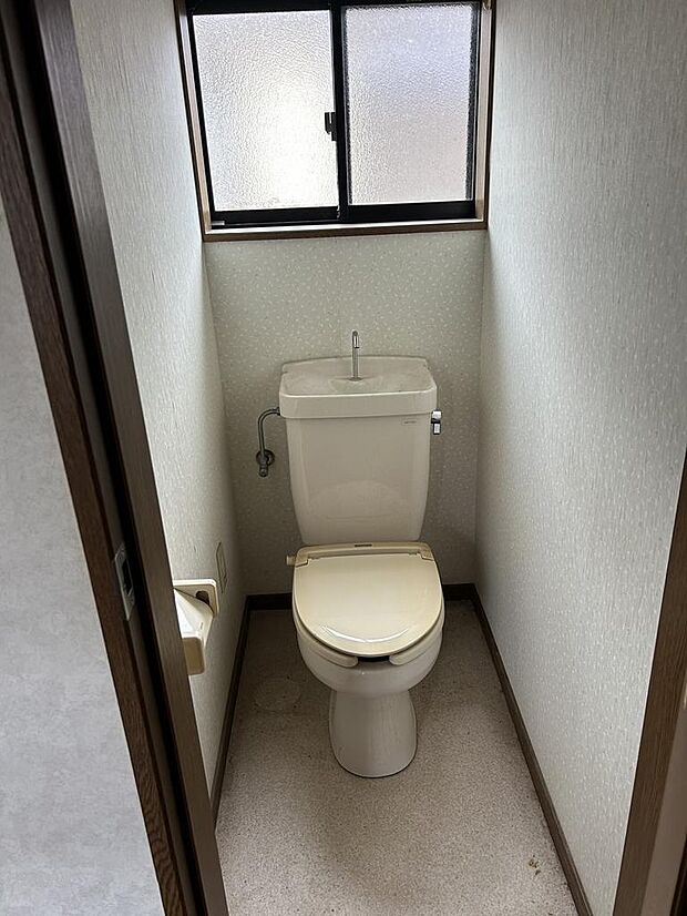 2階トイレ■2か所トイレがございますので、朝のトイレ渋滞も解消！