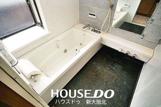 ■広々としたゆとりのある浴室はご家族での入浴も可能です♪