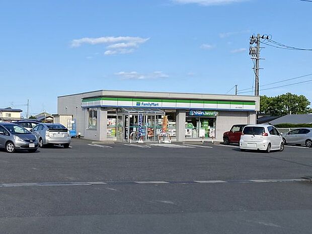 ファミリーマート おいらせ町店 590m