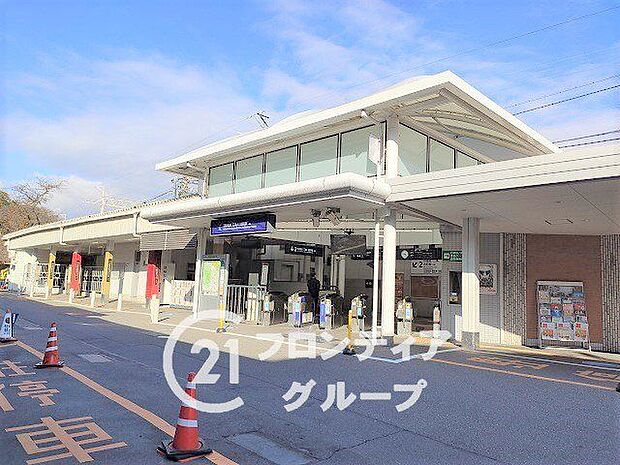徒歩8分。石清水八幡宮駅(京阪本線) 620m