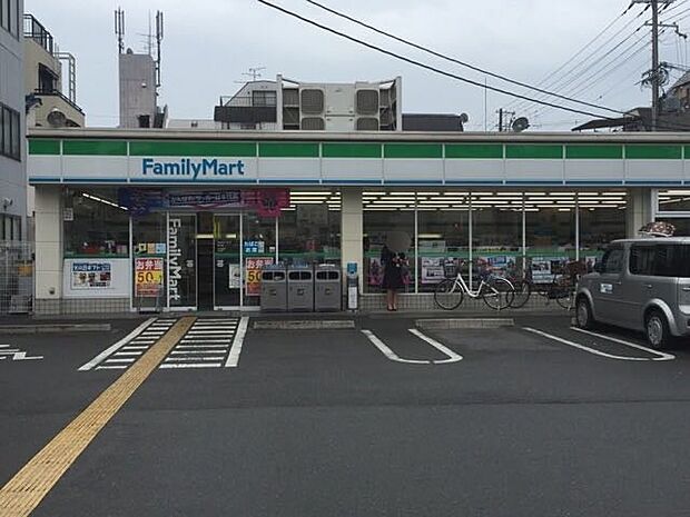 ファミリーマート田辺店