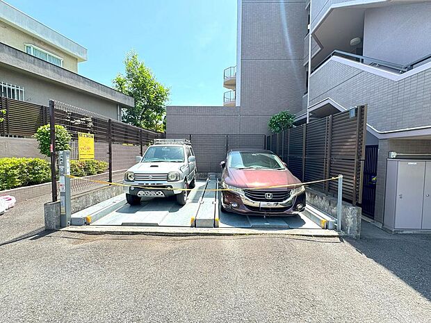 【駐車場】空き状況は担当までご連絡ください。