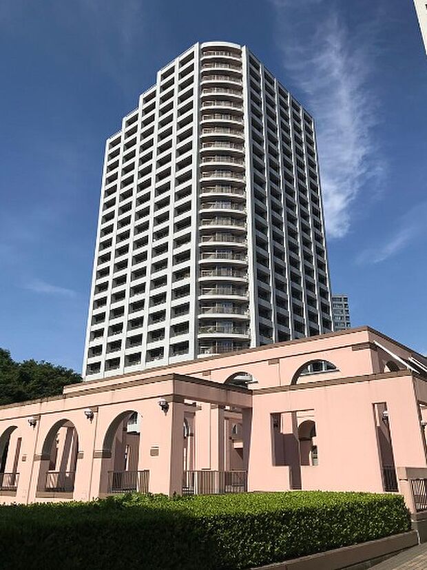             西戸山タワーホウムズノースタワー　22階
  