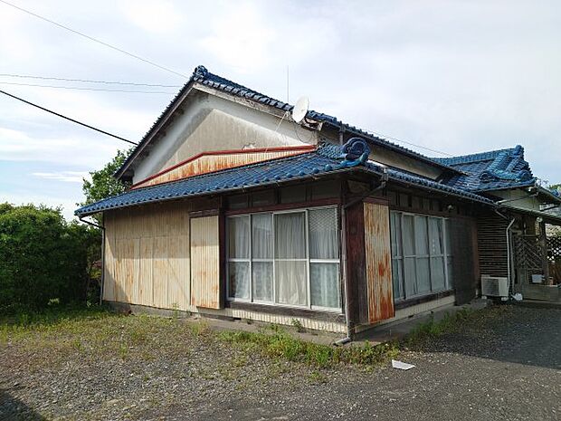             売中古建　焼津市高新田
  