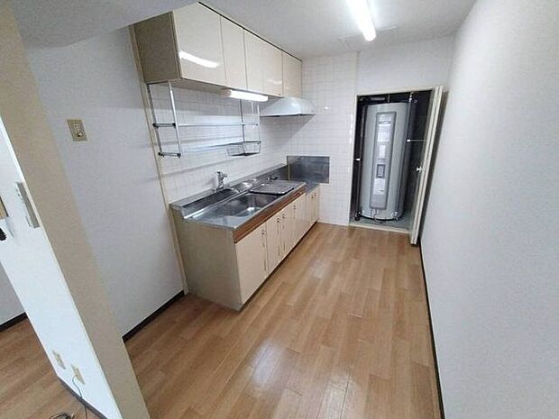 《キッチン》収納スペース充実♪