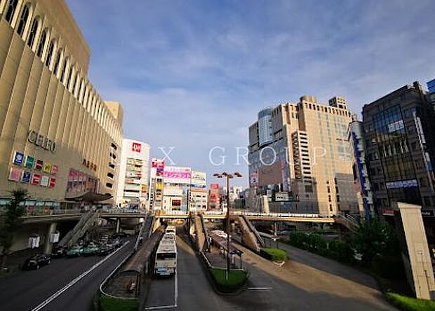 八王子駅(JR東日本 中央線) バス乗車25分、「新川口」停歩10分。 6040m