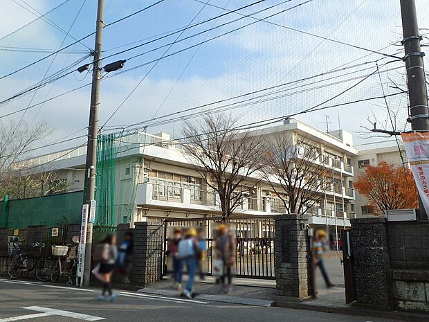 横浜市立平安小学校