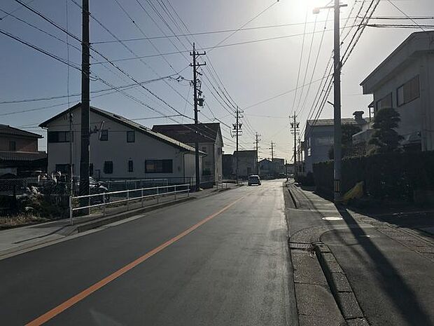 前面道路含む現地写真