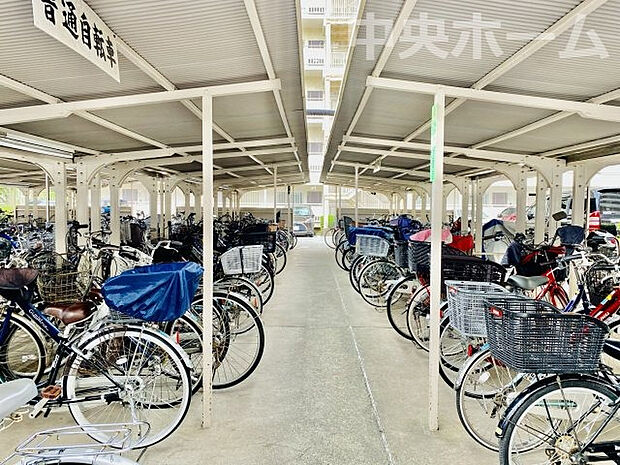 【自転車置き場】最新の空き状況や費用などの詳細は担当スタッフまでお問い合わせください。