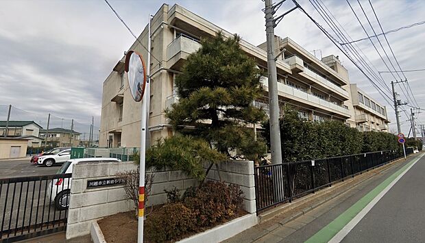 周辺環境-小学校(200m)新宿小学校