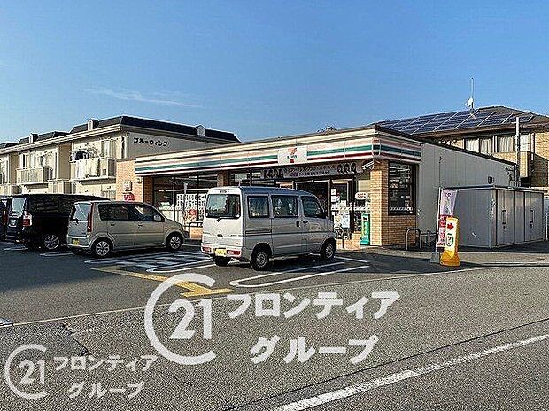 セブンイレブン姫路田寺7丁目店 徒歩9分。 690m