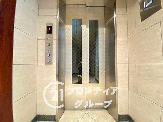 荷物がある時にも便利なエレベーター完備