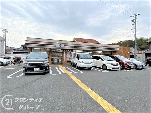 セブンイレブン高砂曽根町店 徒歩21分。 1670m