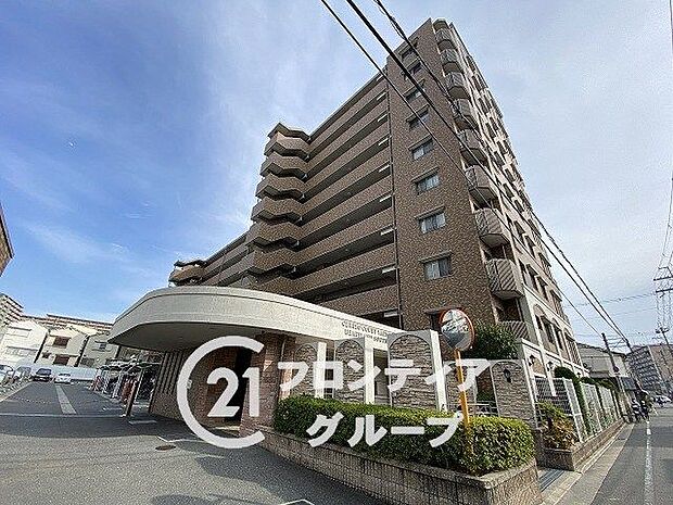                           近鉄難波・奈良線 八戸ノ里駅まで 徒歩9分
      
