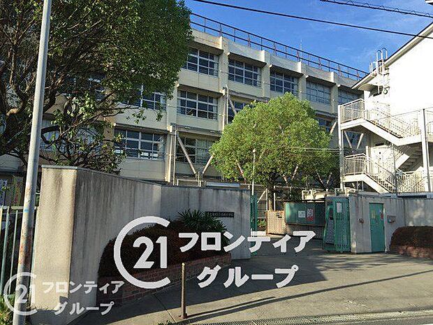 東大阪市立意岐部小学校 1010m