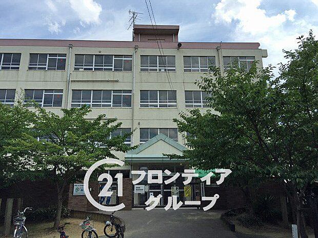 東大阪市立玉川小学校 徒歩4分。 290m