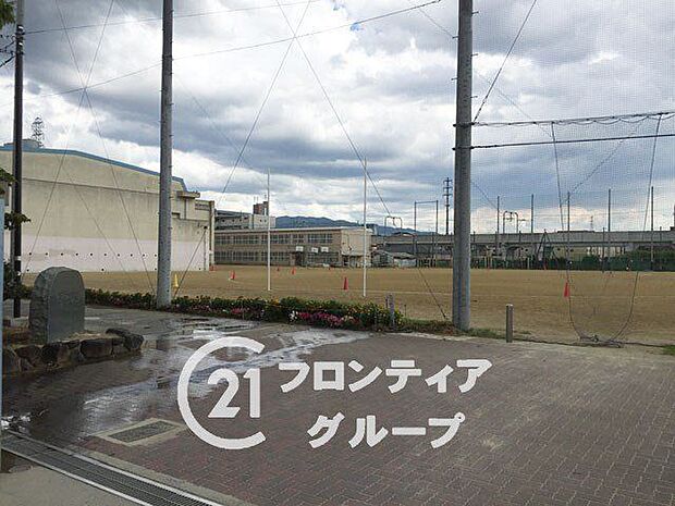 東大阪市立玉川中学校 徒歩13分。 1040m