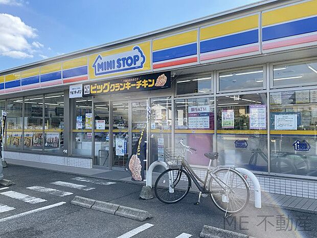 コンビニ 700m ミニストップ成田玉造店(急なお買い物にも便利なコンビニがあると便利ですね！)