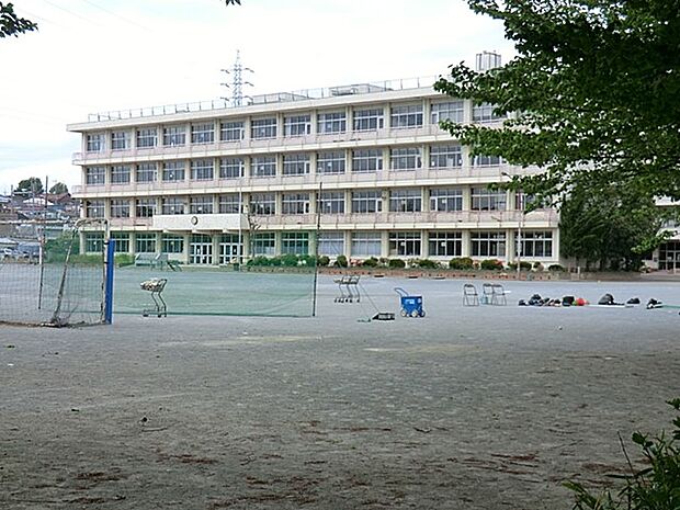 小学校 750m 所沢市立泉小学校