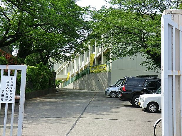 中学校 850m 所沢市立山口中学校