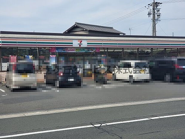 【コンビニエンスストア】セブン-イレブン磐田小立野店まで654ｍ