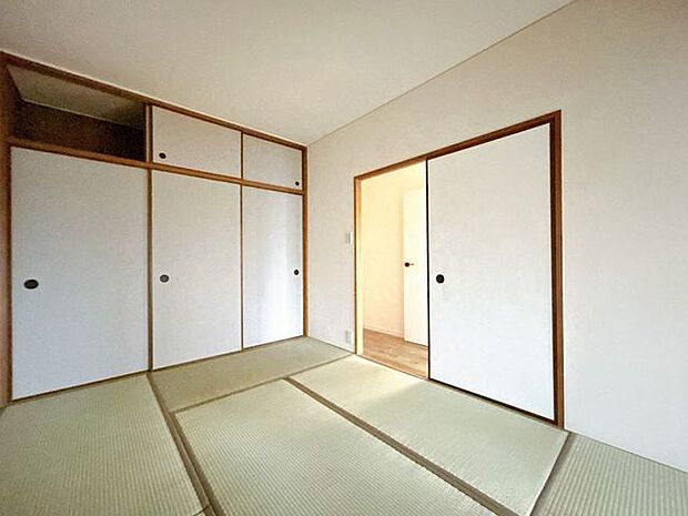 和室も日当たりが良く、明るい空間となっております。