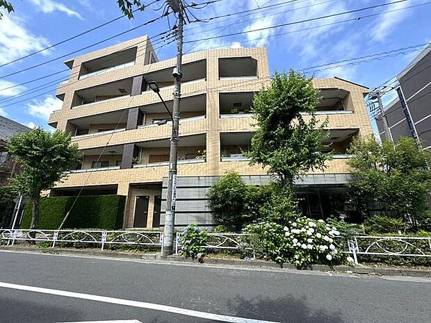 2015年築の東京急行電鉄（株）の旧分譲マンション