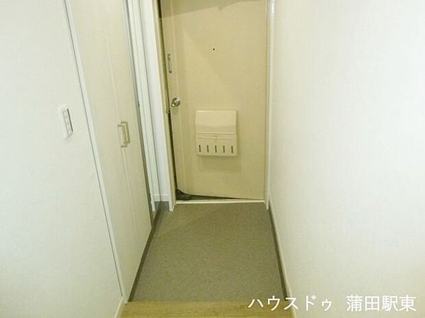□玄関スペース