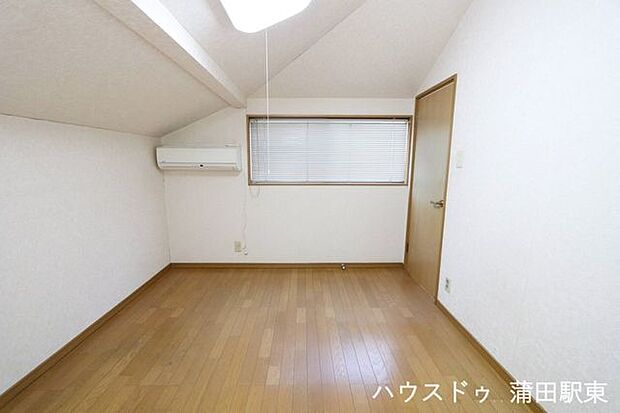 □5.6帖の洋室