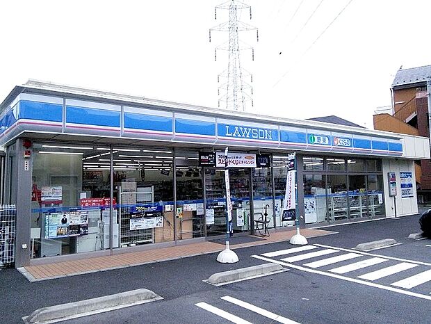 ローソン 横浜西大口店まで徒歩5分・426ｍ