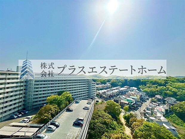 通風・眺望・採光良好♪　全居室収納♪たっぷり収納でお片付けも楽々♪　緑に囲まれており住環境良好♪　実際に現地をご覧ください♪