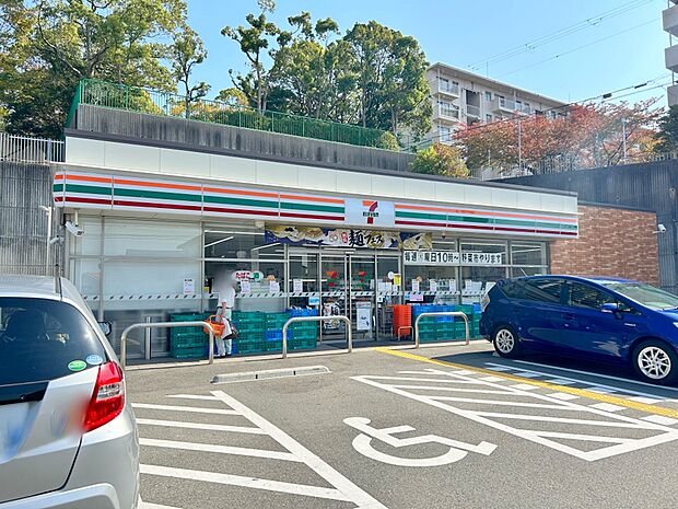 セブンイレブン神戸垂水青山台店　徒歩約5分　物件から約400ｍ