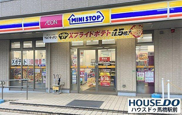 ミニストップ　松戸駅前店店内イートインスペースがあり、コンビニとファーストフード店のいいとこ取りしたスタイルで人気ですね。コンビニソフトクリームと言えばココですよね♪ 800m