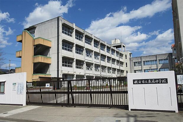 枚方市立長尾中学校（2016m）