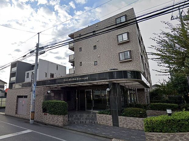 「ライオンズガーデン川越」8階建てマンション、JR埼京線・東武東上線「川越」駅より徒歩14分の立地