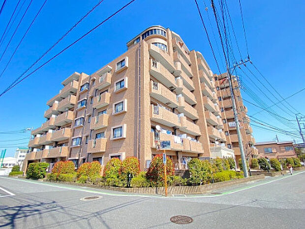 「ライオンズガーデン武里」8階建てマンション、東武伊勢崎線「武里」駅より徒歩7分の好立地