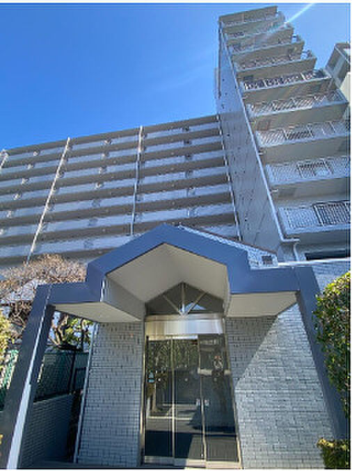 「RIS川越」11階建てマンション、西武新宿線「本川越」駅より徒歩10分の好立地