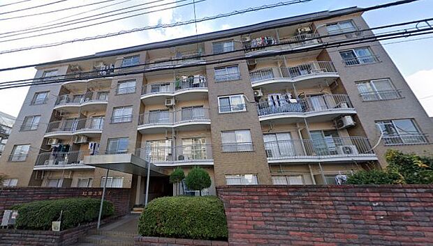 「松栄上落合マンション」6階建てマンション、JR京浜東北線「大宮」駅より徒歩13分の立地